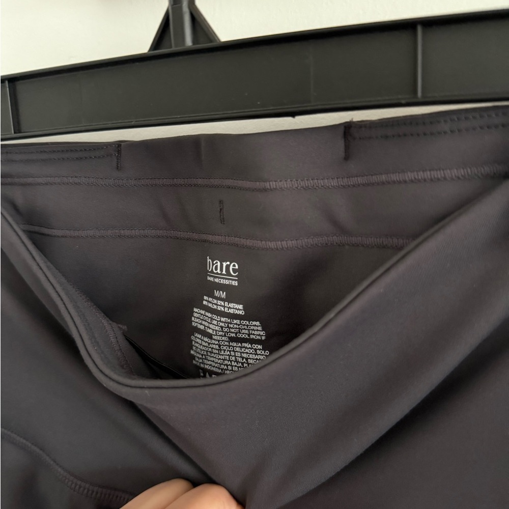 NWT Bare Necessities High Impact Leggings Women's Medium - Picture 5 of 7